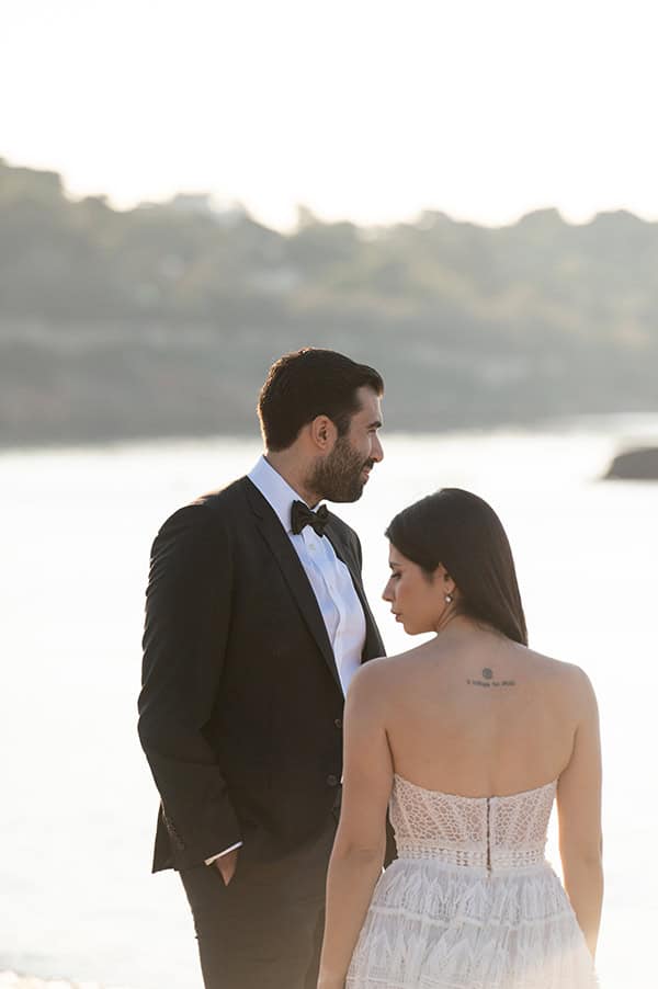 romantic-summer-wedding-athens-total-white-hydrangeas-orchids_06