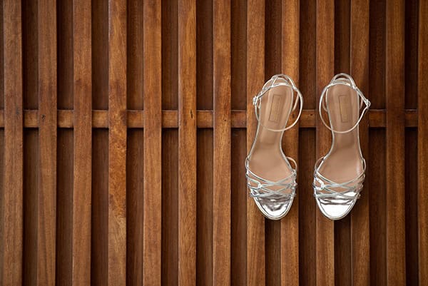 romantic-summer-wedding-athens-total-white-hydrangeas-orchids_08