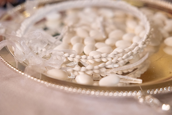 romantic-summer-wedding-athens-total-white-hydrangeas-orchids_17