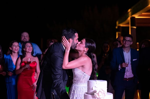 romantic-summer-wedding-athens-total-white-hydrangeas-orchids_35