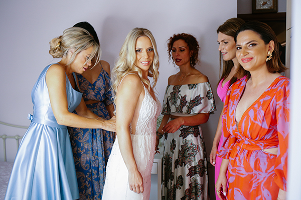 romantic-summer-wedding-ktima-kleopatra-roses-somon-hues_11