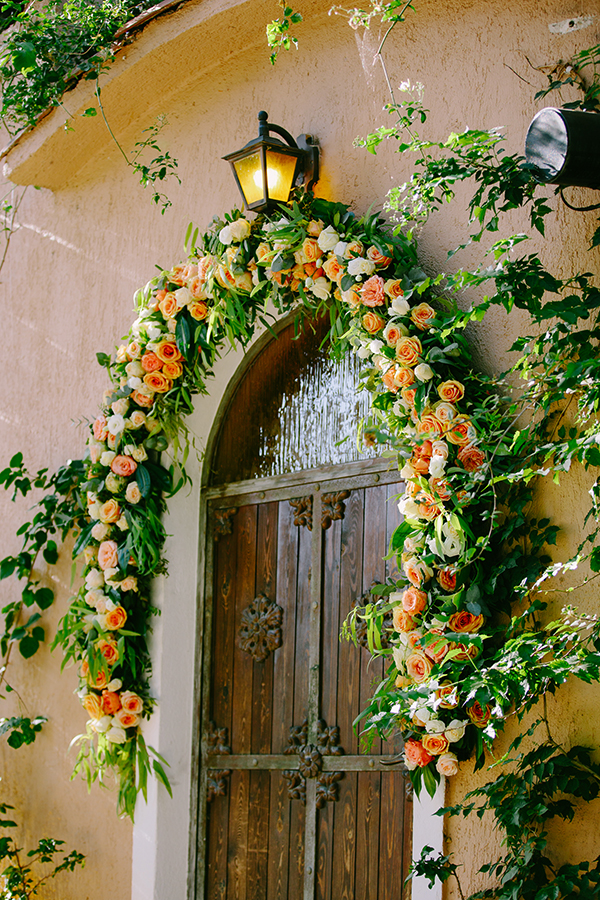 romantic-summer-wedding-ktima-kleopatra-roses-somon-hues_19