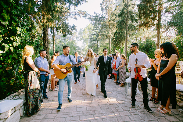 romantic-summer-wedding-ktima-kleopatra-roses-somon-hues_23