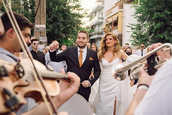 romantic-summer-wedding-larisa-white-roses-gold-touches_14