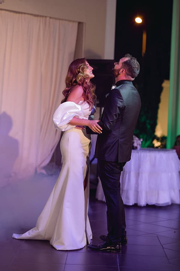 romantic-summer-wedding-larisa-white-roses-gold-touches_22