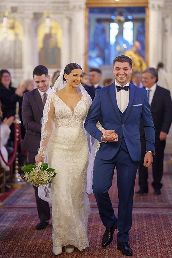 romantic-winter-wedding-lush-baby-breath_13