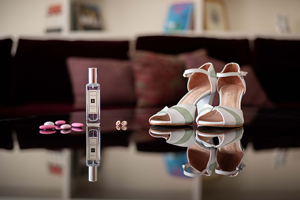 simply-chic-fall-wedding-athens-roses-olive-leaves_05