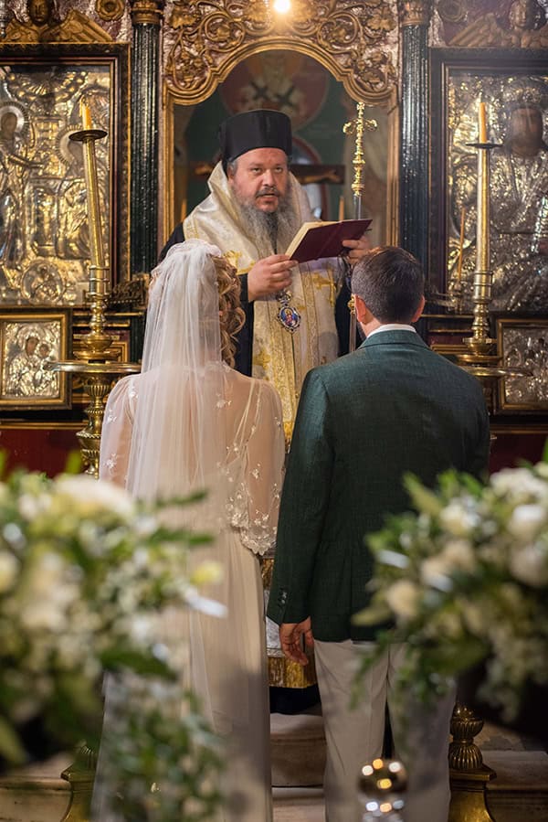 simply-chic-fall-wedding-athens-roses-olive-leaves_12