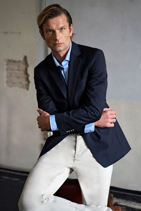 stylish-groom-attire-vardas-impress-wedding-day_20