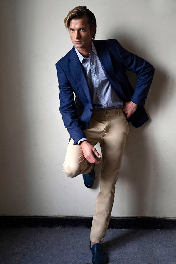 stylish-groom-attire-vardas-impress-wedding-day_21