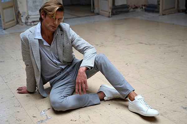 stylish-groom-attire-vardas-impress-wedding-day_23