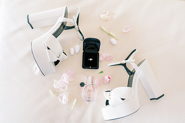 summer-wedding-athens-romantic-peonies-roses-pastel-hues_08