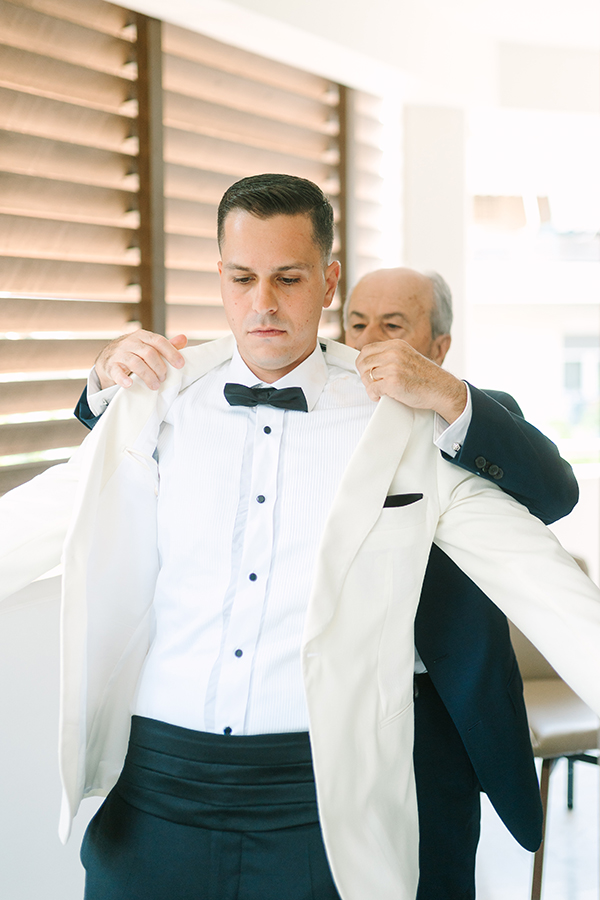 summer-wedding-athens-romantic-peonies-roses-pastel-hues_14