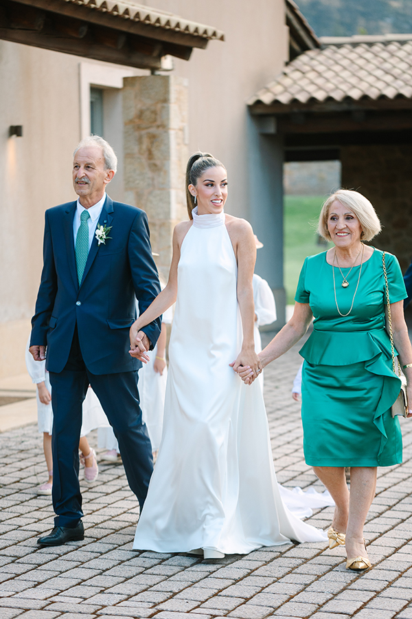 summer-wedding-athens-romantic-peonies-roses-pastel-hues_21