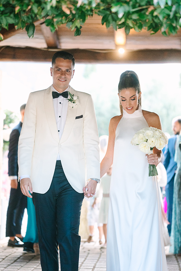 summer-wedding-athens-romantic-peonies-roses-pastel-hues_25