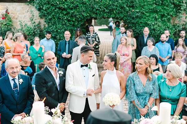 summer-wedding-athens-romantic-peonies-roses-pastel-hues_28