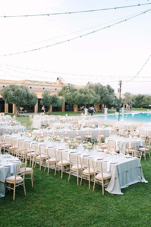 summer-wedding-athens-romantic-peonies-roses-pastel-hues_32