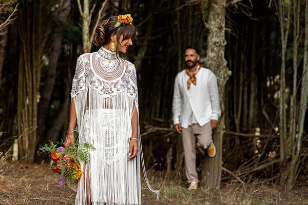 summer-wedding-baptism-tinos-island-colorful-flowers-vivid-mexican-mood_01