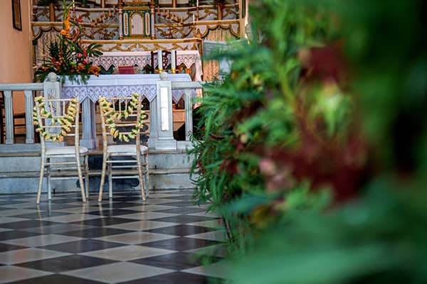 summer-wedding-baptism-tinos-island-colorful-flowers-vivid-mexican-mood_12