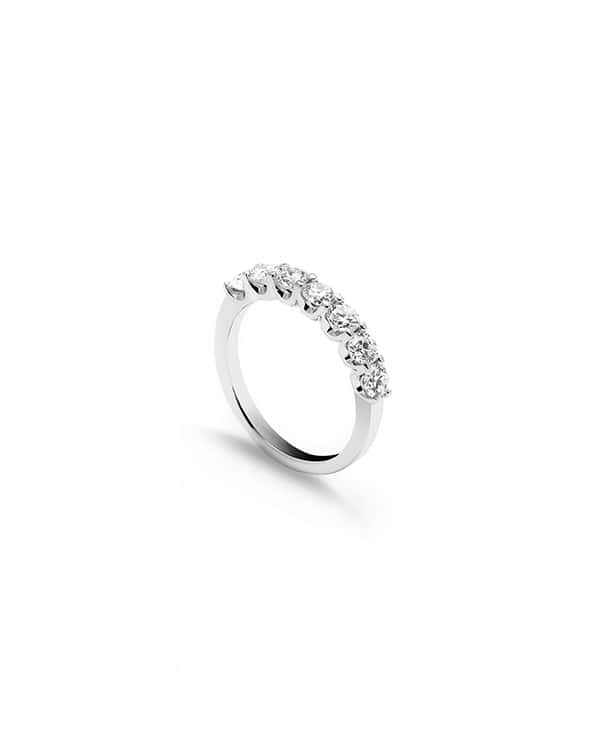 unique-designs-wedding-rings-signature-spanos-fine-jewelry-amazing-bridal-look_07