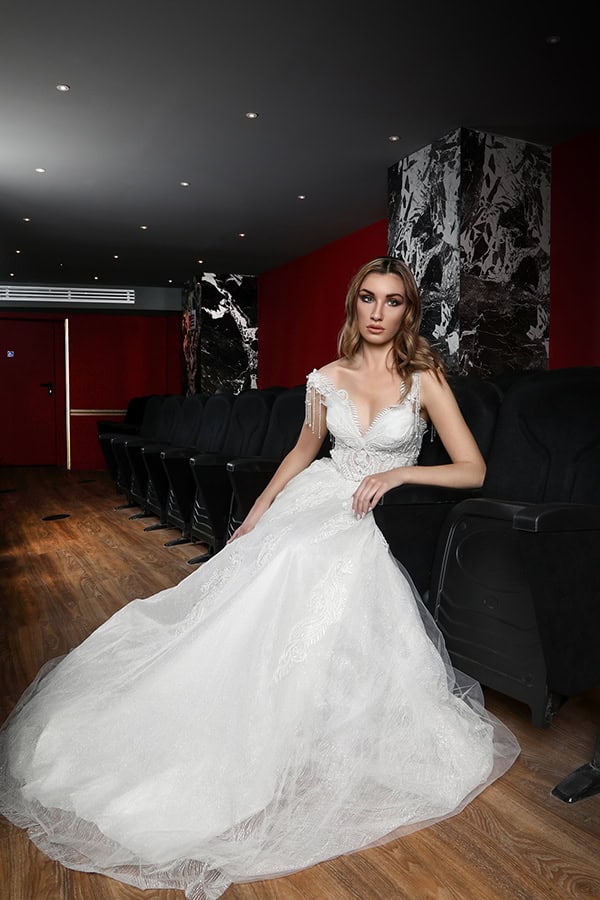 utterly-bridal-look-dream-lovely-wedding-dresses-tranoulis-fashion_18