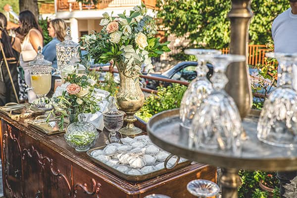 beautiful-fall-wedding-kozani-ivory-roses-pampas-grass_16