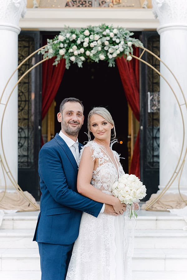 beautiful-summer-wedding-patra-romantic-white-florals_44