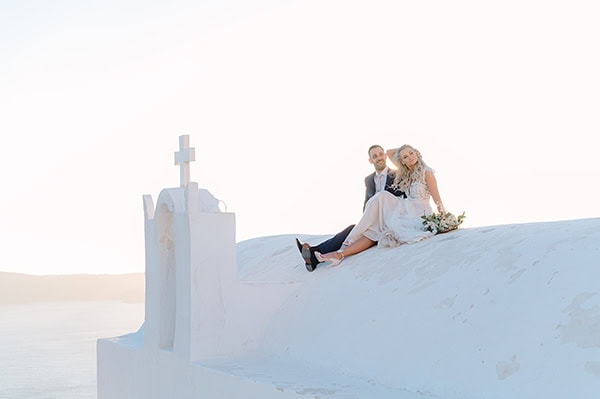 beautiful-summer-wedding-patra-romantic-white-florals_48