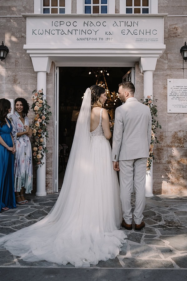 beautiful-summer-wedding-platamonas-roses-pastel-hues_14