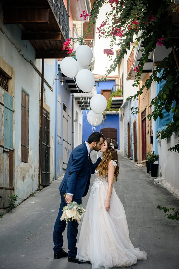 boho-fall-wedding-nicosia-pampas-grass-roses-pastel-tones_01