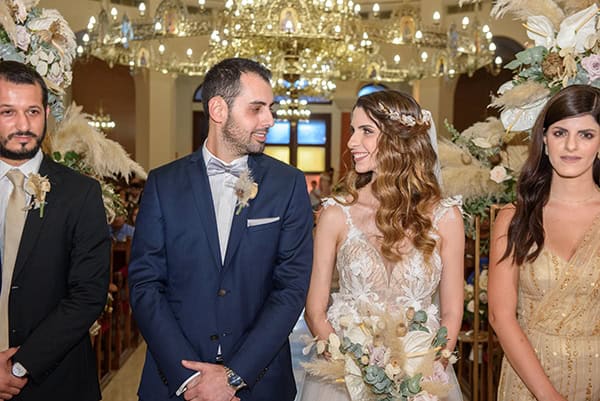 boho-fall-wedding-nicosia-pampas-grass-roses-pastel-tones_17