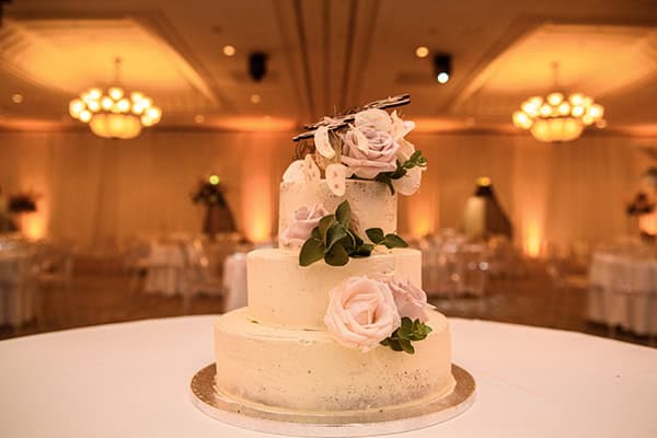 boho-fall-wedding-nicosia-pampas-grass-roses-pastel-tones_24