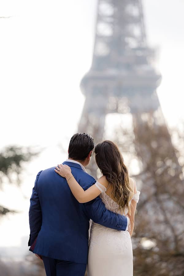 fairytale-summer-wedding-colorful-flowers-next-to-beach_50