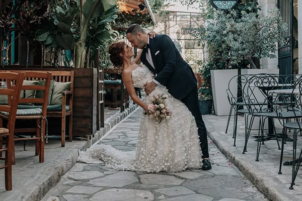 fall-wedding-limassol-florals-pastel-hues_03