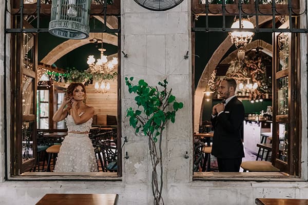 fall-wedding-limassol-florals-pastel-hues_03x