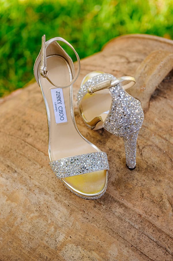 lovely-fall-wedding-galazia-akti-white-hydrangeas-somon-anthurium_04