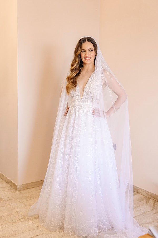 lovely-fall-wedding-galazia-akti-white-hydrangeas-somon-anthurium_08