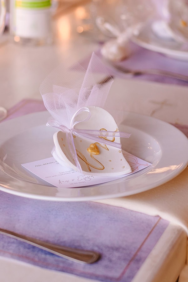 lovely-fall-wedding-galazia-akti-white-hydrangeas-somon-anthurium_32