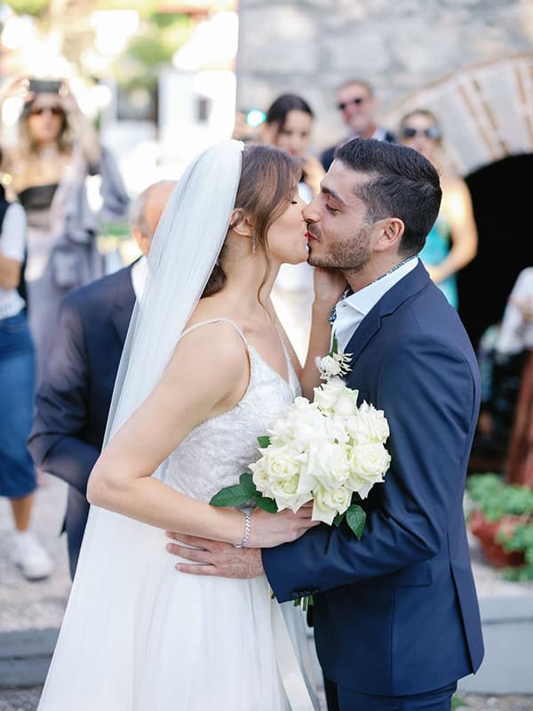 lovely-fall-wedding-litochoro-hydrangeas-mediterranean-spirit_25