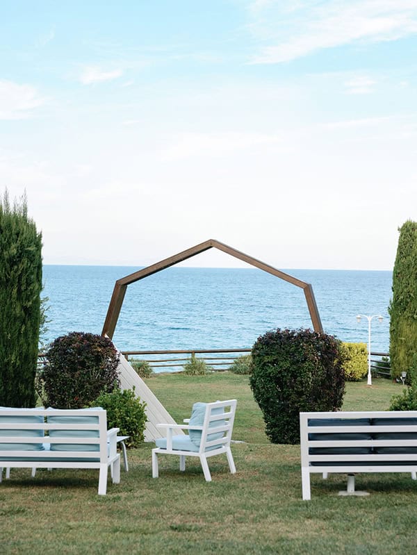 lovely-fall-wedding-litochoro-hydrangeas-mediterranean-spirit_36x