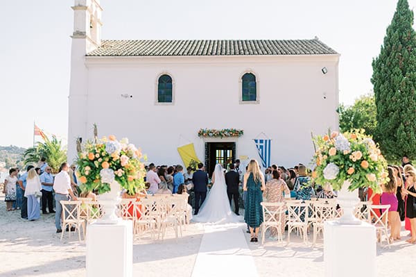 lovely-summer-wedding-corfu-romantic-florals-peach-light-blues-hues_18z