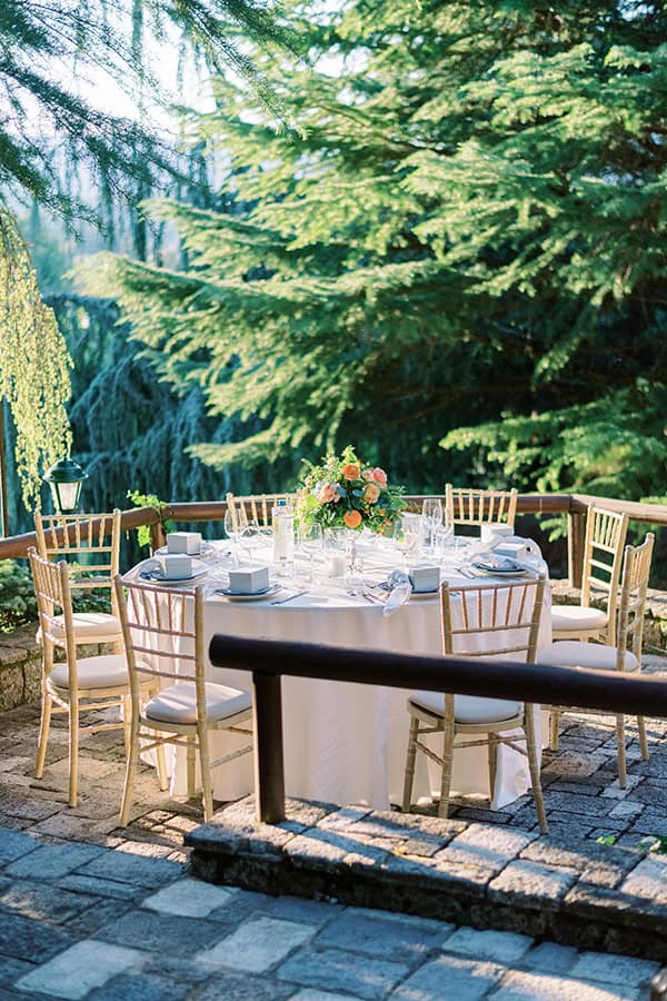 lovely-summer-wedding-corfu-romantic-florals-peach-light-blues-hues_23x