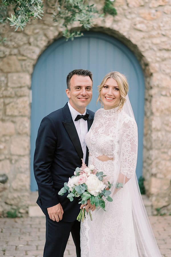 lovely-summer-wedding-spetses-romantic-peonies-roses_01