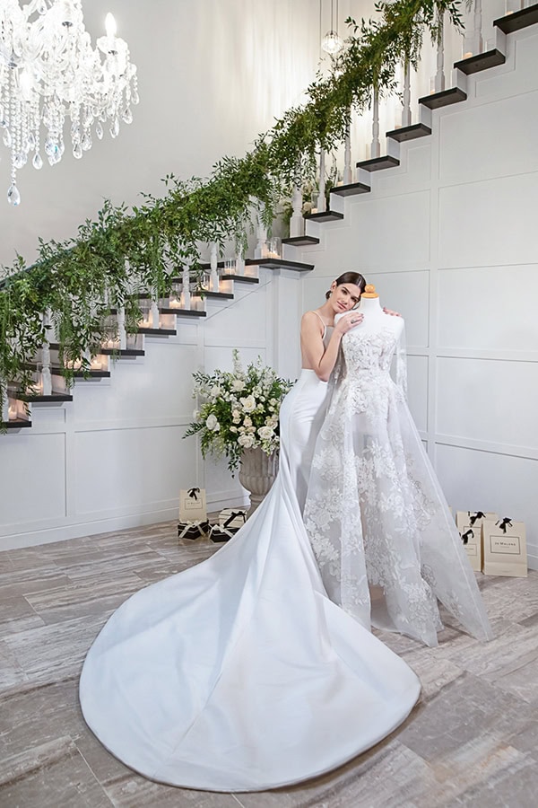 luxurious-styled-shoot-white-florals-gold-details_12