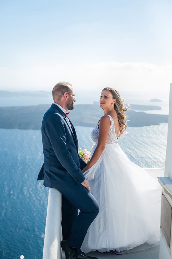 magnificent-next-day-background-unique-beauties-santorini_05