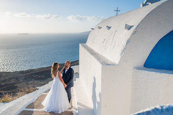 magnificent-next-day-background-unique-beauties-santorini_06x
