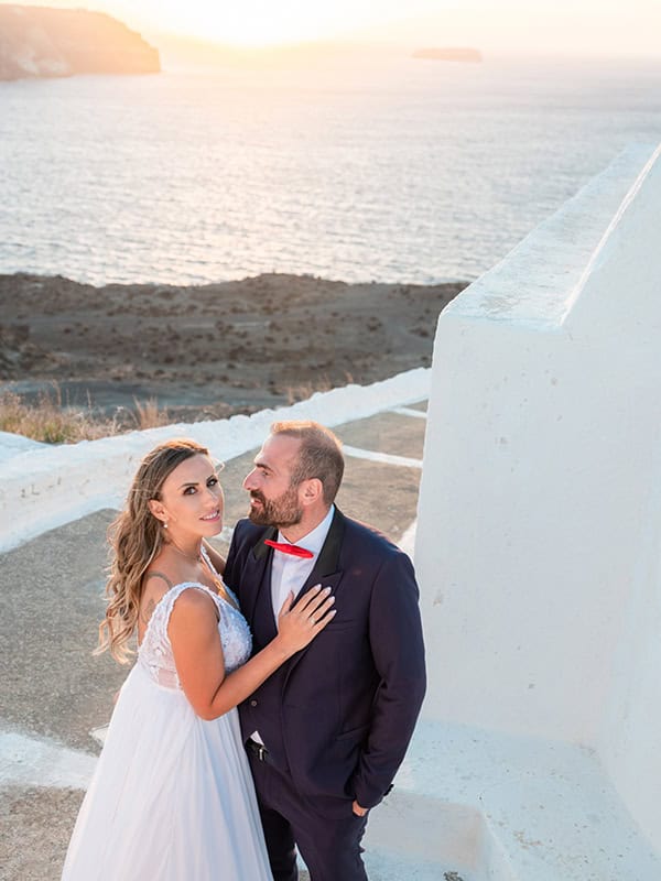 magnificent-next-day-background-unique-beauties-santorini_12x