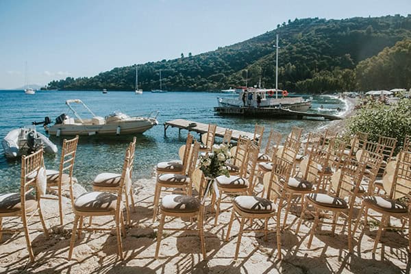 outdoor-summer-wedding-corfu-white-blooms-lush-olive-leaves_19