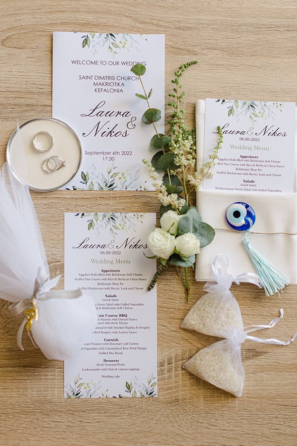 romantic-fall-wedding-kefalonia-eucalyptus-white-flowers_03x