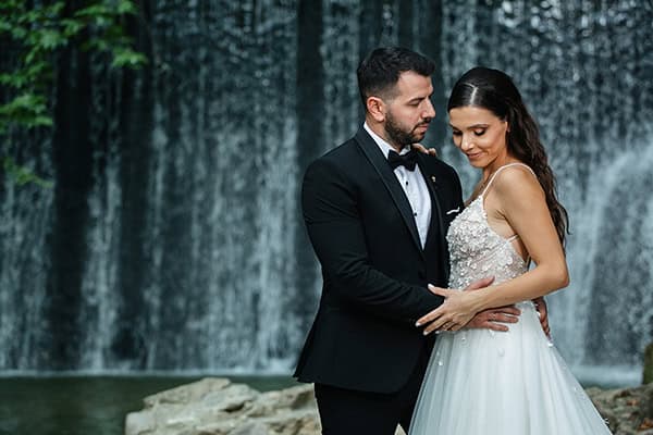 romantic-next-day-session-natural-backdrop_08